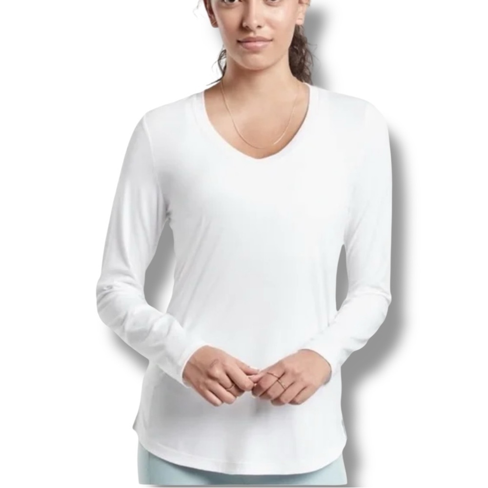 ATHLETA Essential V-Neck Long-Sleeve Top - White 1X
